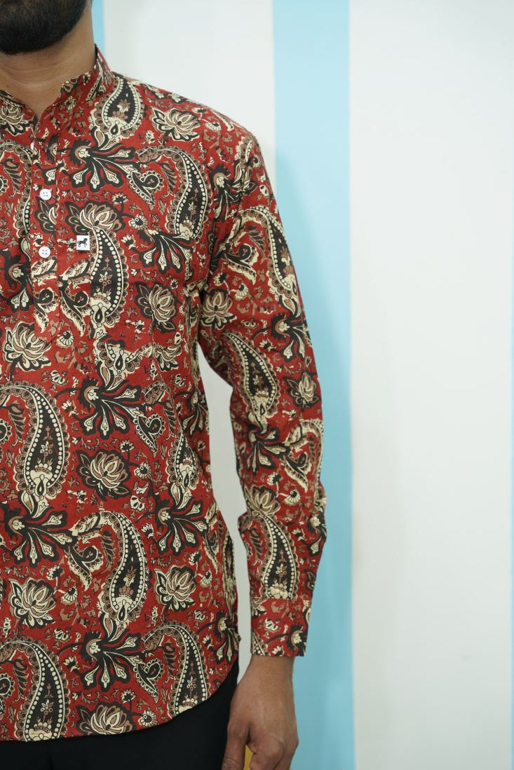 Maroon Paisley Printed Short Kurta